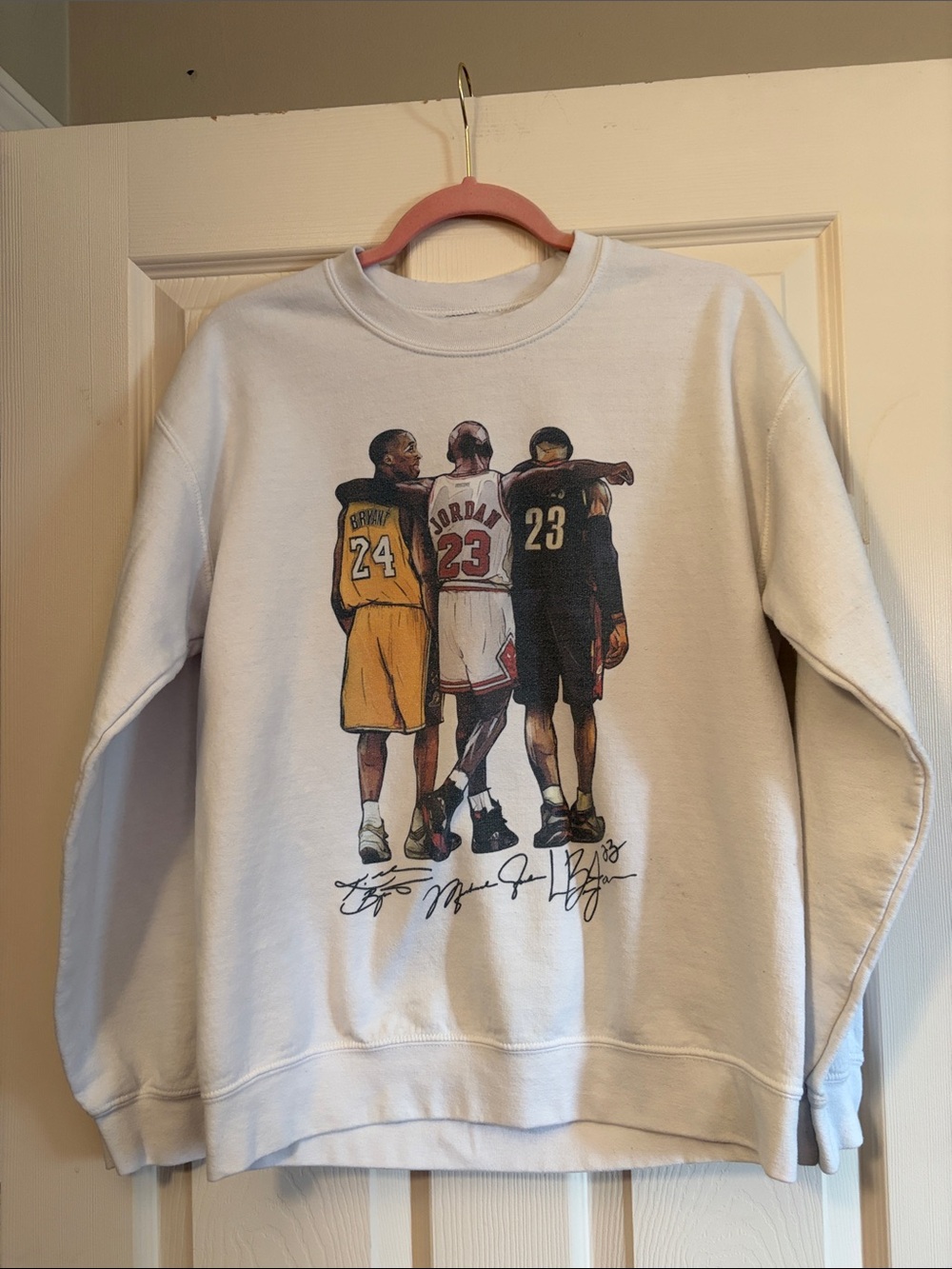 White Graphic Crewneck Sweatshirt - Men's Basketball Tribute Pullover